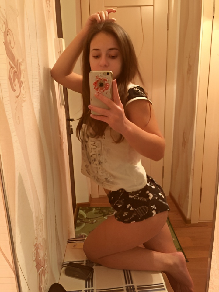 Лина привлекательная девушка из Калуги цена от 3000 руб