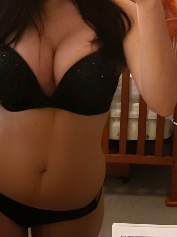 Ярославна привлекательная девушка из Калуги цена от 3000 руб