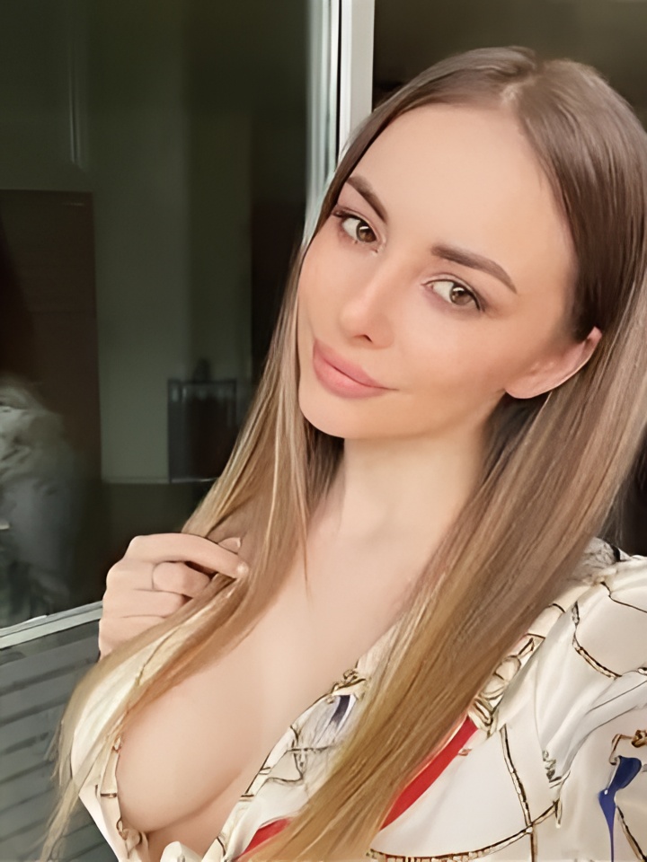Юна привлекательная девушка из Калуги цена от 1500 руб